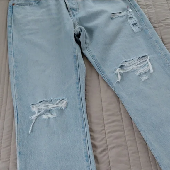 Levi's 501 Ripped High Waist Straight Leg Jeans NWT SZ 27 - Picture 9 of 12